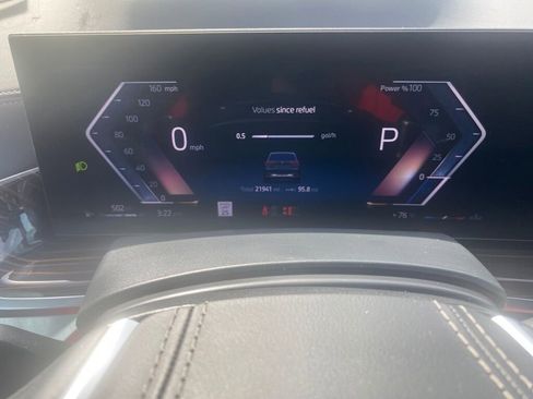 Used 2026 BMW X5 xDrive40i image 3