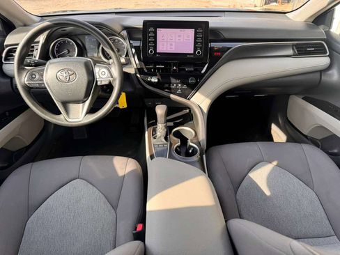 Used 2022 Toyota Camry LE image 15