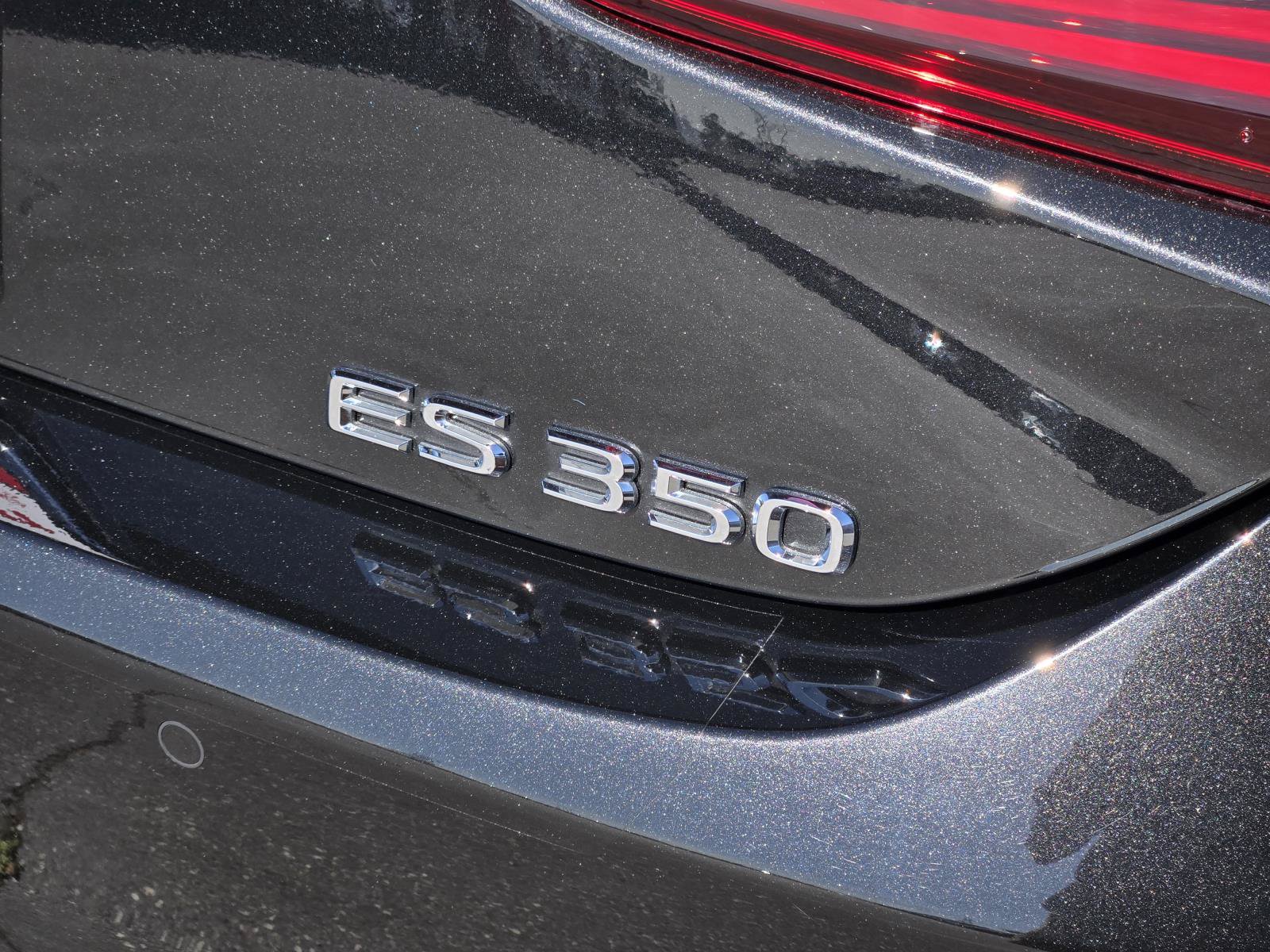 Used 2024 Lexus ES 350 w/ Premium Package FWD image 33