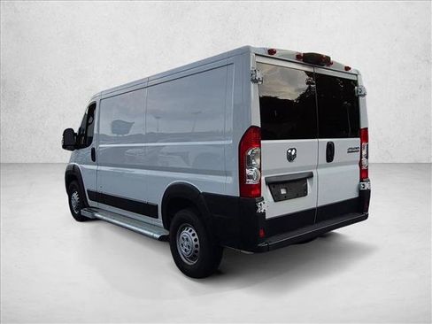Used 2025 RAM ProMaster 2500 w/ U-Haul Equipment Group FWD image 8