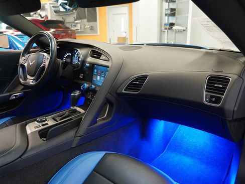 Used 2016 Chevrolet Corvette Stingray Coupe w/ Battery Protection Package RWD image 28