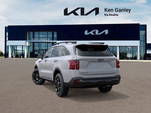 New 2026 Kia Sorento X-Line EX image 4