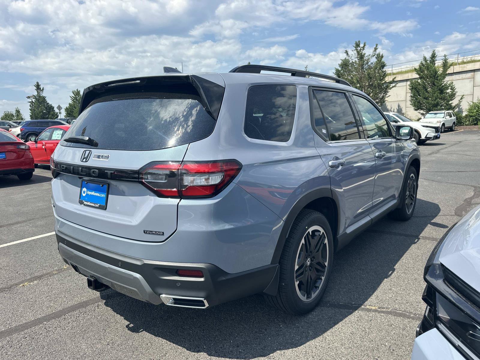 New 2026 Honda Pilot image 2