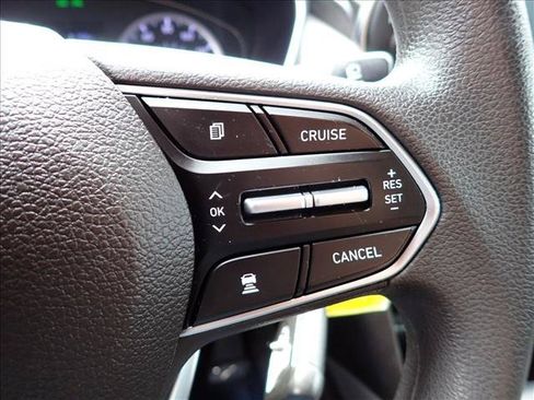 Used 2019 Hyundai Santa Fe SE FWD image 20