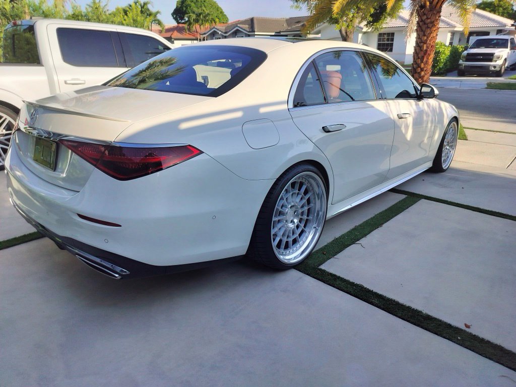 Used 2021 Mercedes-Benz S 580 4MATIC Sedan image 5