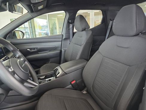Used 2025 Hyundai Santa Cruz SE AWD/4WD image 18