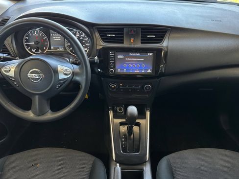 Used 2019 Nissan Sentra S FWD image 13