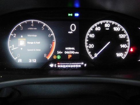 Used 2025 Honda Civic Sport image 32