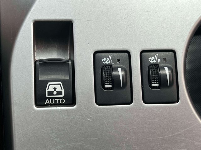 Used 2017 Toyota 4Runner SR5 Premium AWD/4WD image 27
