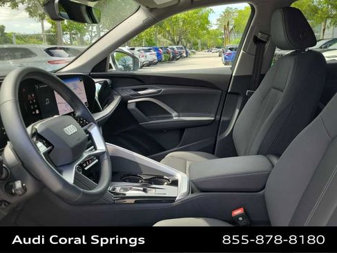 Certified 2025 Audi Q5 Premium w/ Convenience Package AWD/4WD image 19