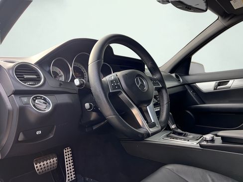 Used 2014 Mercedes-Benz C 250 Sedan image 31