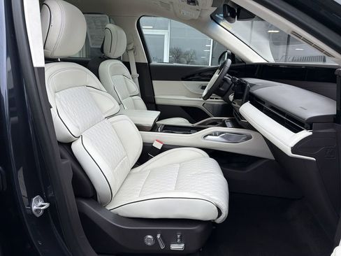 Used 2024 Lincoln Nautilus Black Label w/ Jet Appearance Package (87T) image 28