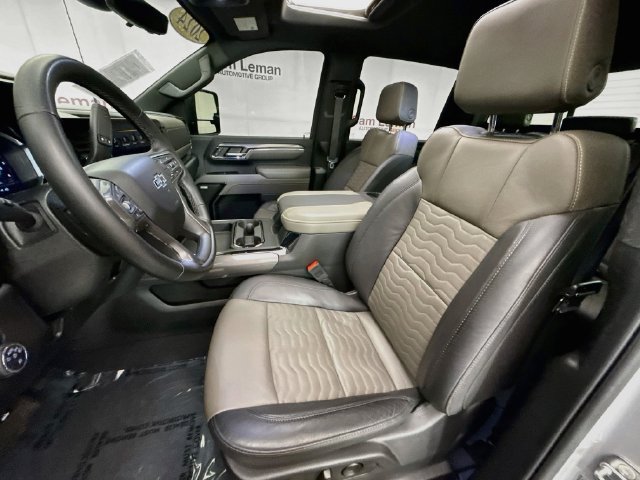 Used 2024 Chevrolet Silverado 2500 ZR2 w/ Technology Package AWD/4WD image 22