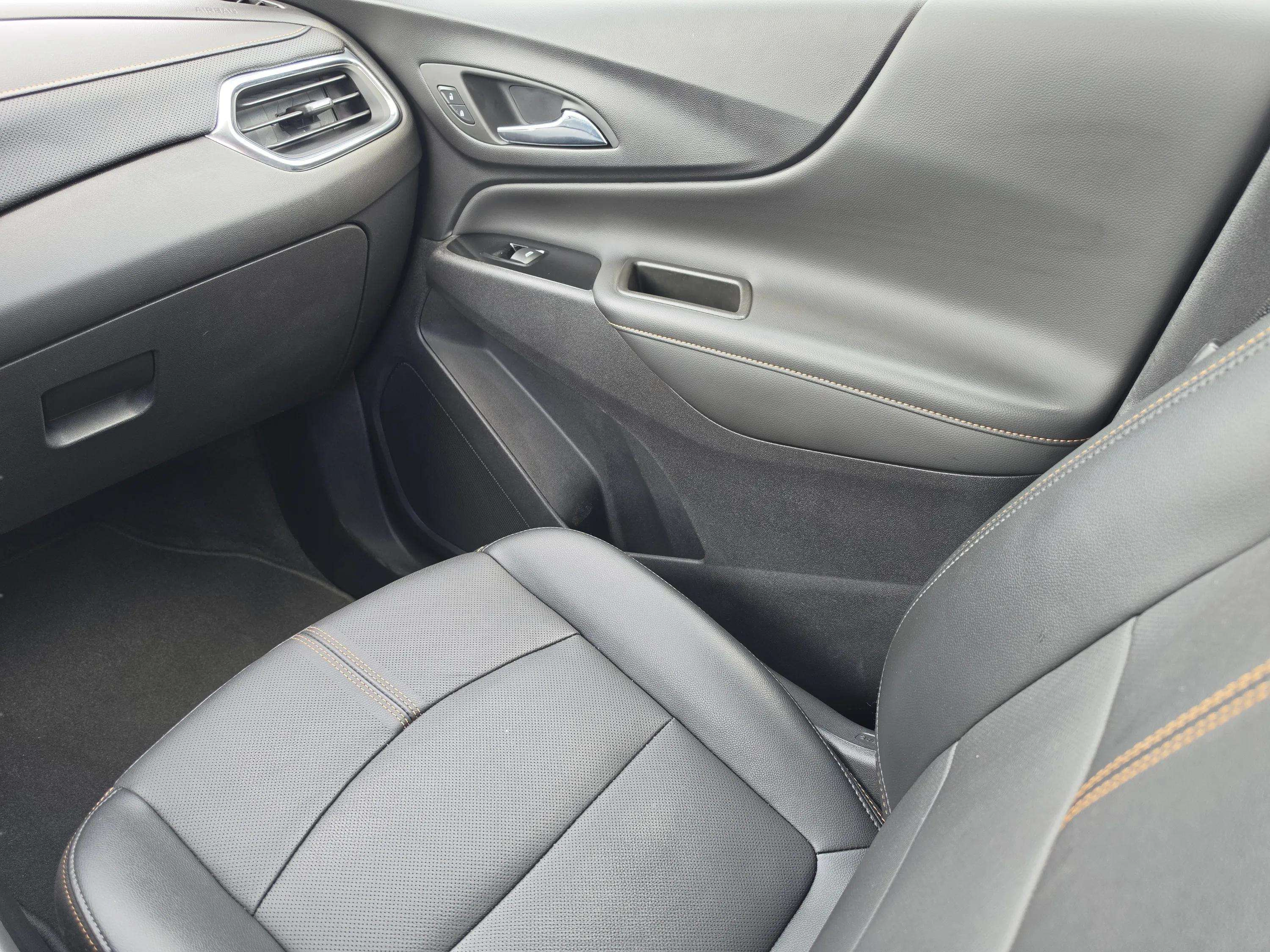 Used 2024 Chevrolet Equinox Premier FWD image 22