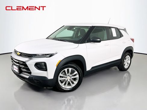 Used 2021 Chevrolet TrailBlazer LS FWD image 1