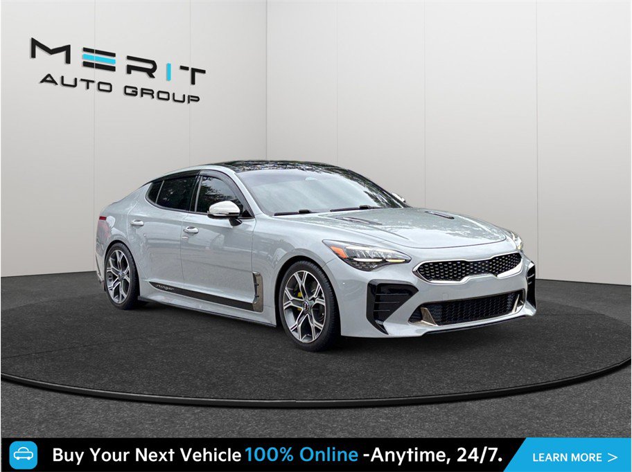 Used 2022 Kia Stinger GT-Line w/ Sun & Sound Package RWD image 1