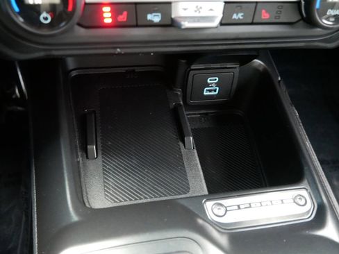 Certified 2025 Ford Bronco Big Bend AWD/4WD image 25