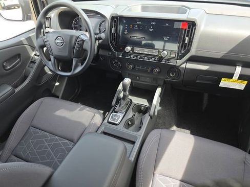 New 2026 Nissan Frontier SV w/ Tow Package AWD/4WD image 23