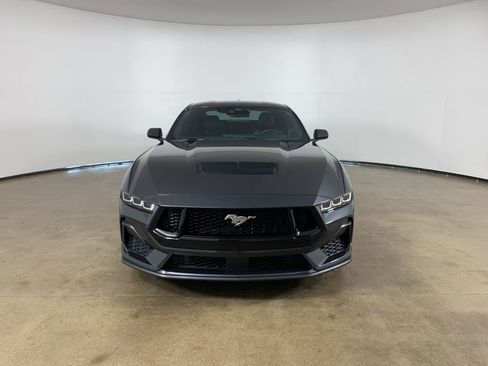 Used 2024 Ford Mustang GT Premium image 3