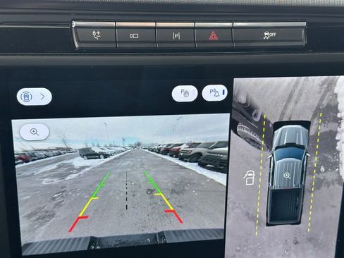 Used 2024 Ford F150 Platinum image 32