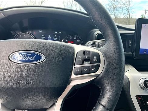 Used 2024 Ford Explorer XLT w/ Equipment Group 202A image 24