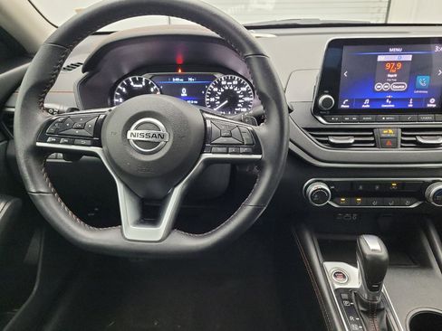 Used 2021 Nissan Altima 2.5 SR AWD/4WD image 22