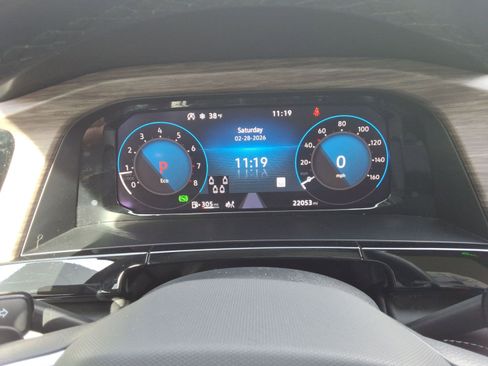 Used 2024 Volkswagen Atlas SEL Premium R-Line image 14