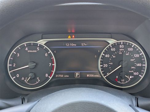 Used 2024 Nissan Sentra SV image 23