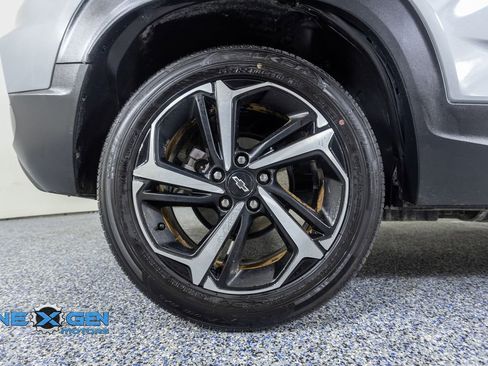 Used 2023 Chevrolet TrailBlazer RS FWD image 43