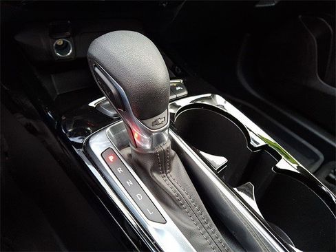 Certified 2024 Chevrolet Trax LT w/ Driver Confidence Package image 16