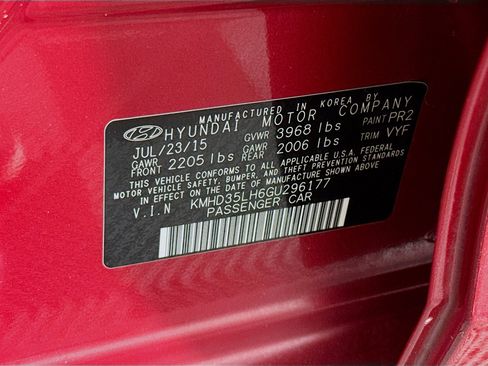 Used 2016 Hyundai Elantra GT FWD image 37