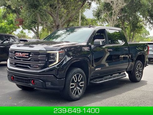 Certified 2022 GMC Sierra 1500 AT4 w/ AT4 Premium Package AWD/4WD image 1
