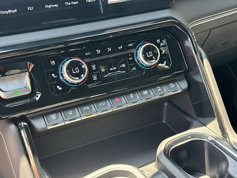 New 2026 GMC Sierra 2500 AT4X AWD/4WD image 16