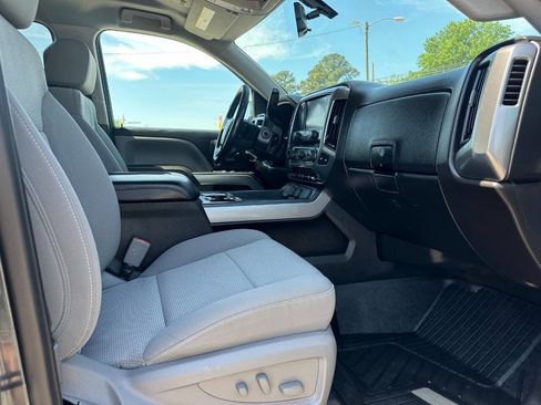 Used 2018 Chevrolet Silverado 1500 LT w/ All Star Edition image 2