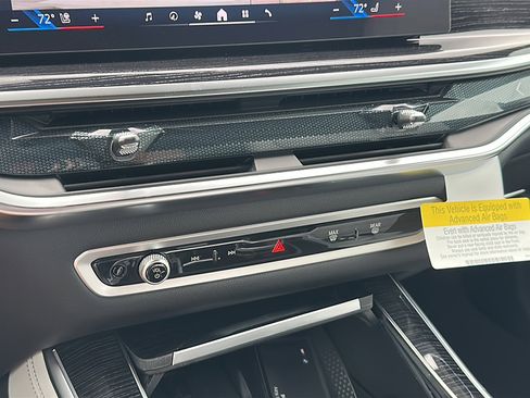 New 2026 BMW X5 sDrive40i w/ M Sport Package image 24