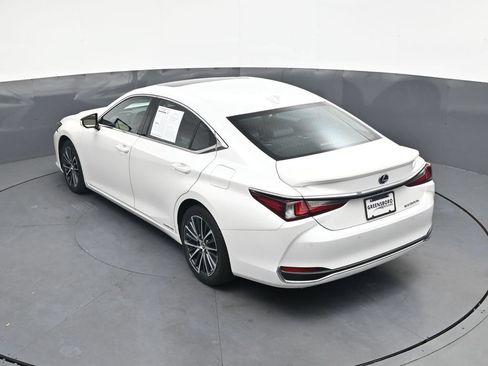 Used 2022 Lexus ES 300h w/ Premium Package FWD image 31