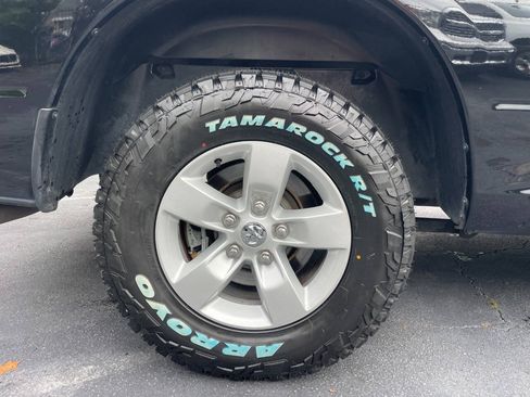 Used 2020 RAM 1500 Classic SLT w/ Luxury Group RWD image 24