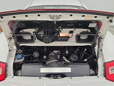Used 2012 Porsche 911 Carrera 4S AWD/4WD image 33