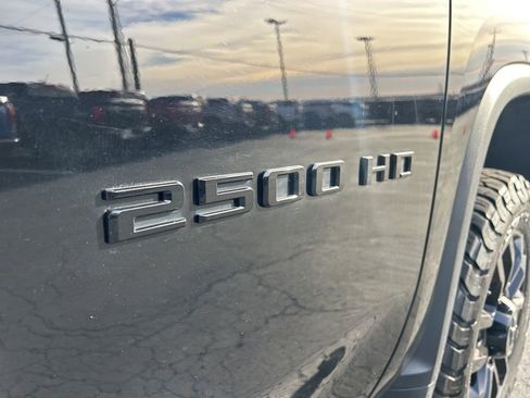 Used 2025 Chevrolet Silverado 2500 LT w/ Trail Boss Package image 14