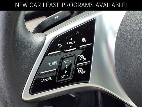 Certified 2026 Mercedes-Benz GLC 300 image 9