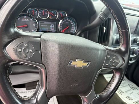 Used 2017 Chevrolet Silverado 1500 LT w/ All Star Edition AWD/4WD image 27