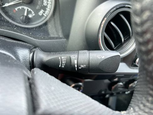 Used 2022 Toyota Tacoma TRD Sport RWD image 20