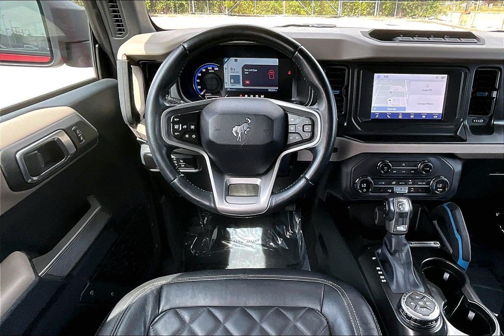 Certified 2023 Ford Bronco Wildtrak AWD/4WD image 5