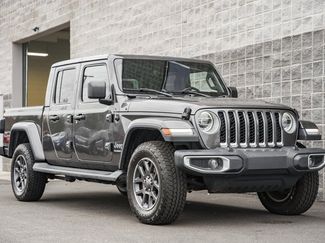 Used 2020 Jeep Gladiator Overland video 2
