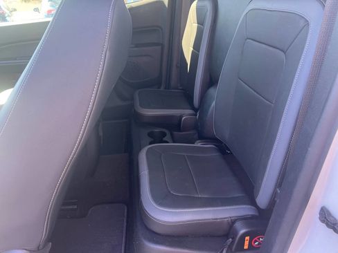 Used 2016 Chevrolet Colorado Z71 image 13