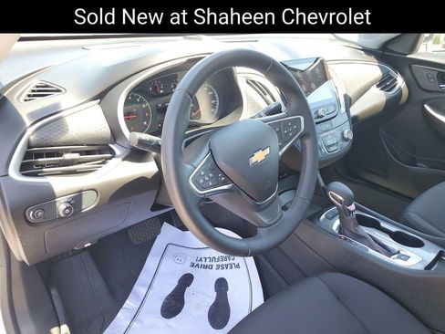 Used 2024 Chevrolet Malibu RS w/ LPO, Floor Liner Package FWD image 8