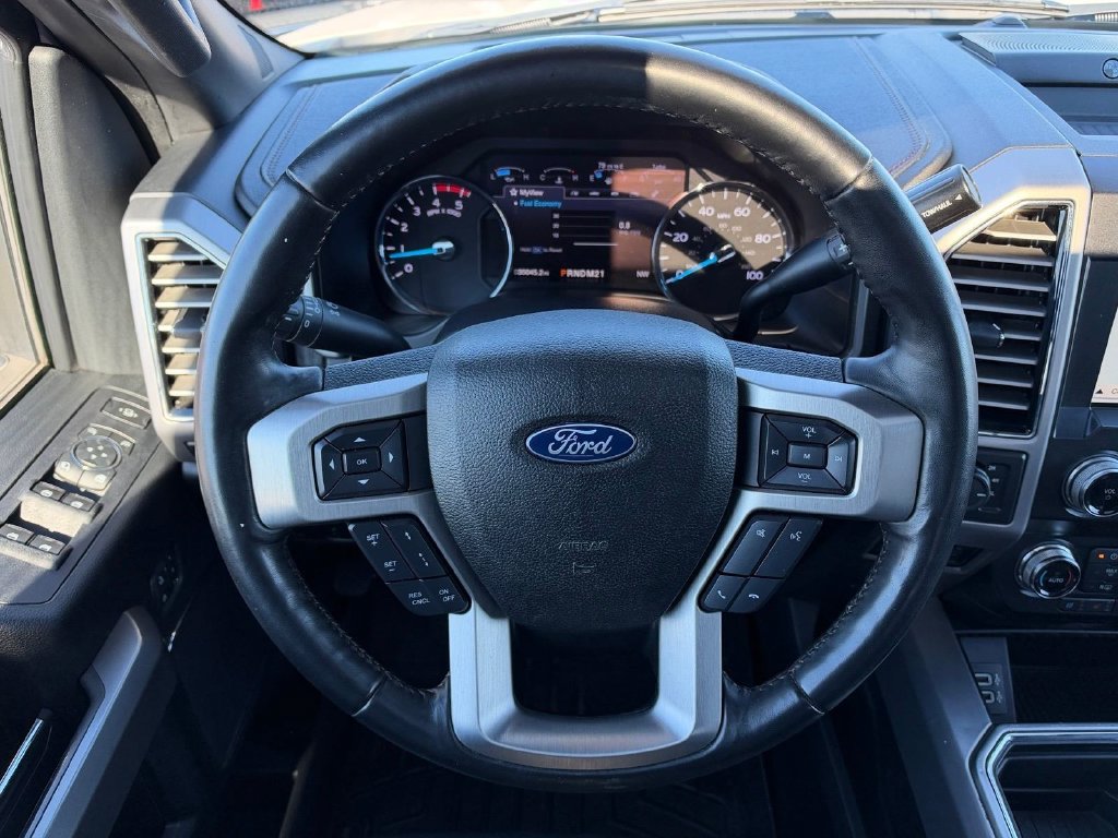 Certified 2019 Ford F350 Platinum w/ Platinum Ultimate Package AWD/4WD image 13