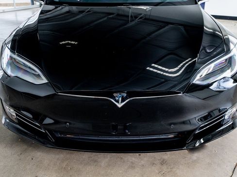 Used 2019 Tesla Model S AWD image 15