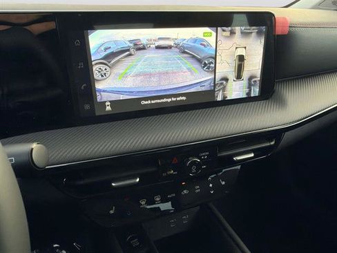 New 2026 Nissan Kicks SR w/ Cold Weather Package image 9