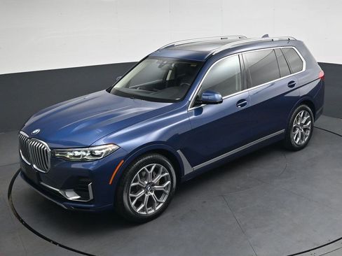 Used 2022 BMW X7 xDrive40i w/ Parking Assistance Package AWD/4WD image 28